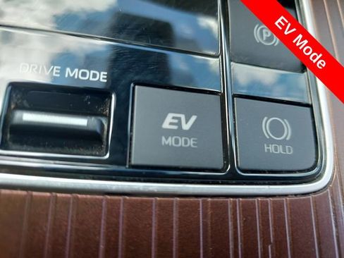 Used 2021 Toyota Sienna XLE w/ XLE Plus Package AWD/4WD image 22