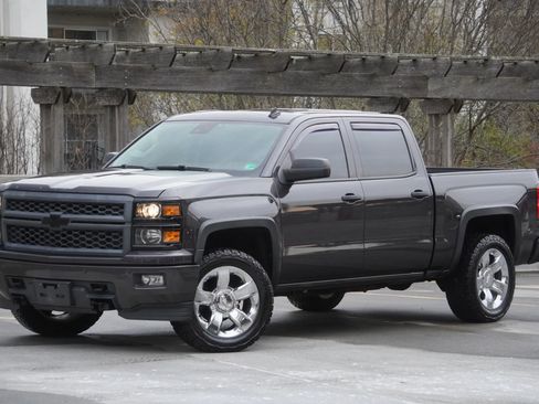 Used 2014 Chevrolet Silverado 1500 High Country w/ High Country Premium Package image 27