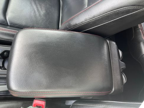 Used 2019 Jeep Wrangler Unlimited Rubicon AWD/4WD image 31