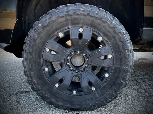 Used 2015 Chevrolet Silverado 2500 High Country w/ Duramax Plus Package AWD/4WD image 36