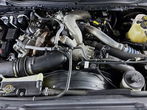 Used 2020 Ford F350 Platinum image 34