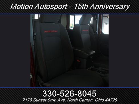 Used 2022 Jeep Gladiator Rubicon w/ Cold Weather Group image 39