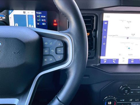 Certified 2024 Ford Bronco Badlands w/ Sasquatch Package image 24