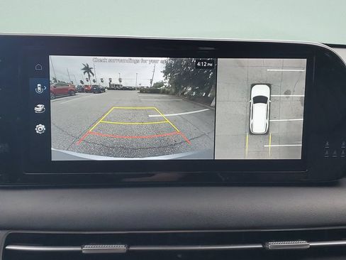 Used 2024 Hyundai Palisade Limited AWD/4WD image 26