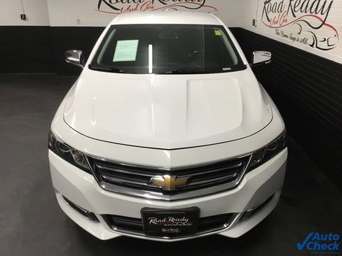Used 2016 Chevrolet Impala LT w/ Convenience Package image 4