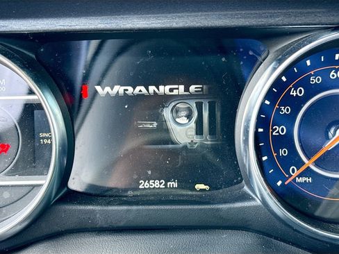 Used 2022 Jeep Wrangler Unlimited Sport AWD/4WD image 13