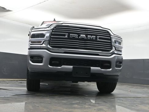 Used 2024 RAM 2500 Laramie AWD/4WD image 33