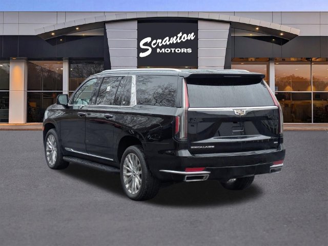 Certified 2021 Cadillac Escalade ESV Premium Luxury AWD/4WD image 3