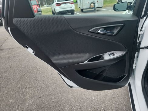 Used 2023 Chevrolet Malibu LT image 28