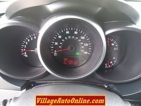 Used 2012 Kia Soul + FWD image 21