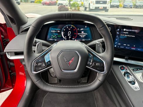 Used 2024 Chevrolet Corvette Stingray Preferred Cpe w/ Z51 Performance Package image 14