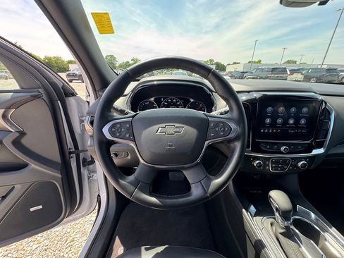 Used 2023 Chevrolet Traverse Premier w/ Redline Edition AWD/4WD image 19