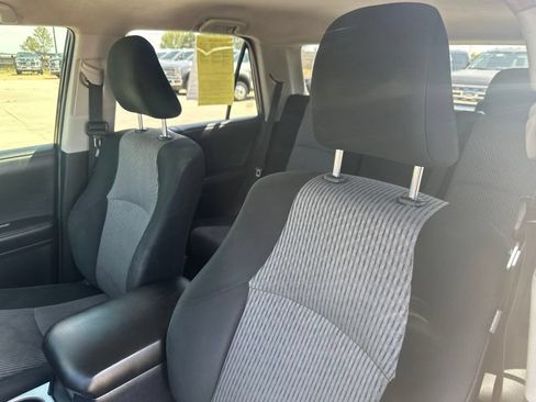 Used 2019 Toyota 4Runner SR5 AWD/4WD image 15