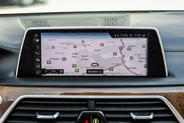 Used 2017 BMW 740i RWD image 32