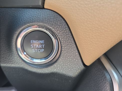 Certified 2021 Toyota RAV4 XLE AWD/4WD image 13