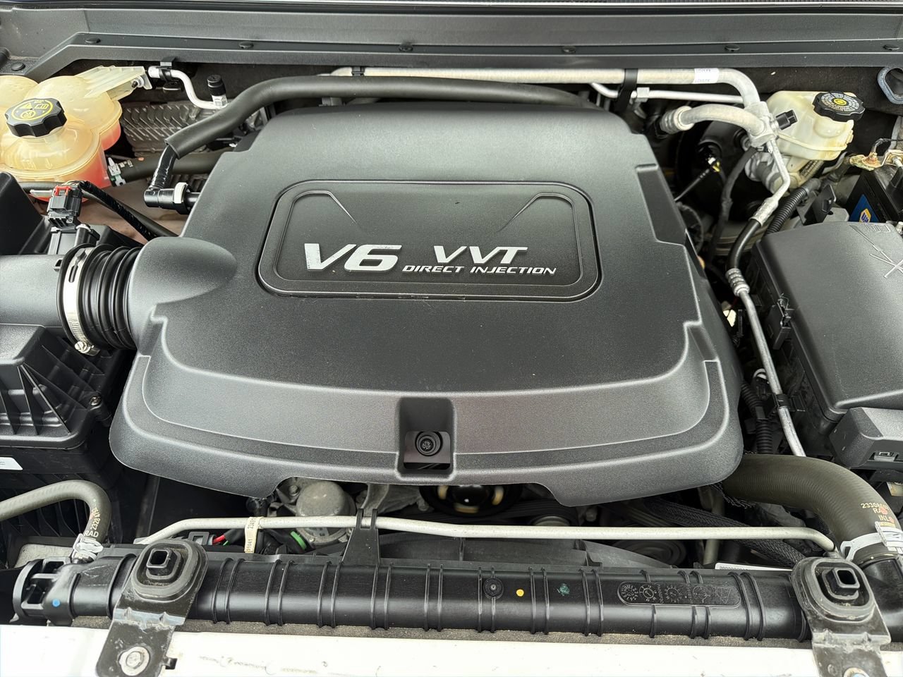 Used 2016 Chevrolet Colorado Z71 AWD/4WD image 10