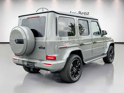 Used 2026 Mercedes-Benz G 550 w/ Exclusive Interior Package image 5