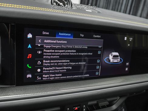 Used 2025 Porsche Cayenne GTS image 18