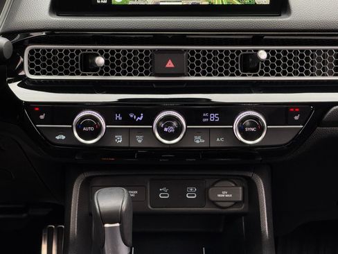 Used 2025 Honda Civic Sport image 21