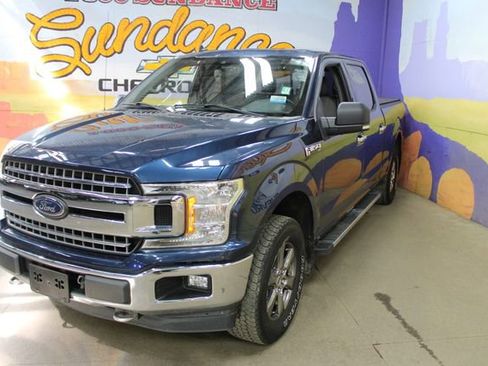Used 2020 Ford F150 XLT w/ Equipment Group 302A Luxury AWD/4WD image 4