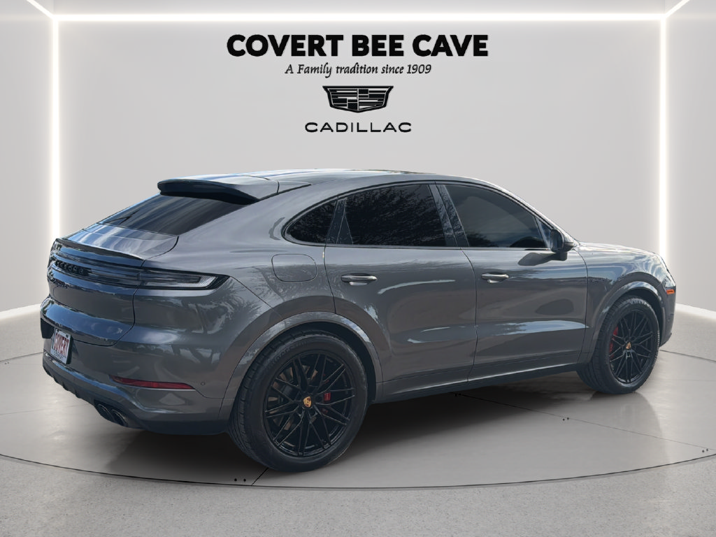 Used 2024 Porsche Cayenne S AWD/4WD image 7