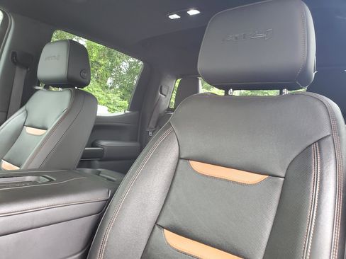 Used 2019 GMC Sierra 1500 AT4 w/ AT4 Premium Package AWD/4WD image 19