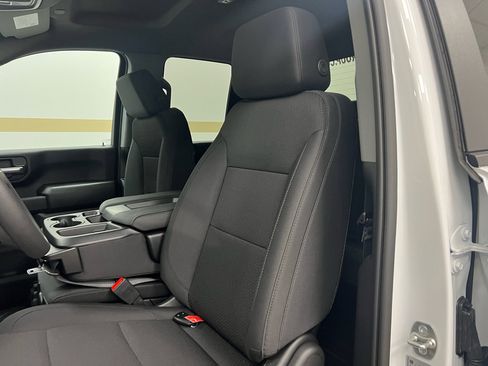New 2026 GMC Sierra 2500 Pro w/ Convenience Package AWD/4WD image 6