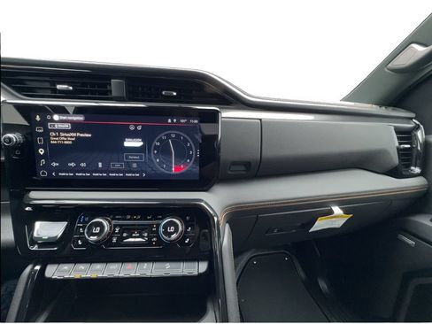 Used 2025 GMC Sierra 1500 AT4 AWD/4WD image 46