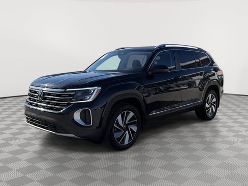 New 2026 Volkswagen Atlas SEL image 7