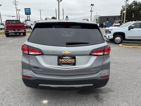 Used 2023 Chevrolet Equinox Premier image 6