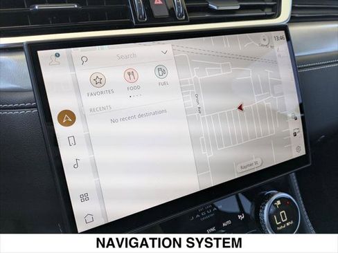 New 2026 Jaguar F-PACE R-Dynamic S image 9