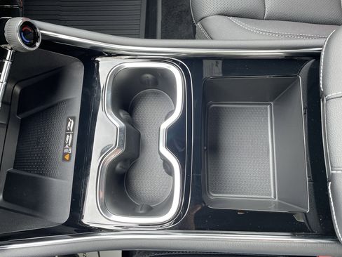 New 2026 Chevrolet Traverse LT w/ LPO, Floor Liner Package image 28