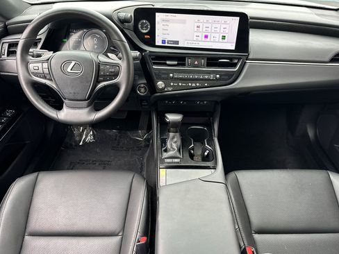 Used 2025 Lexus ES 300h F Sport FWD image 26