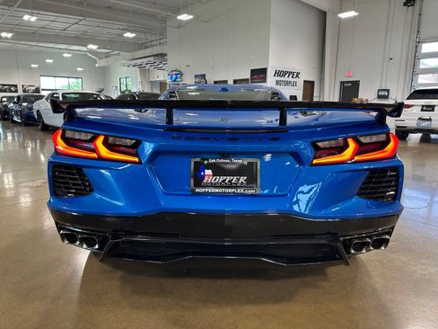 Used 2025 Chevrolet Corvette Stingray Preferred Cpe w/ Z51 Performance Package RWD image 6