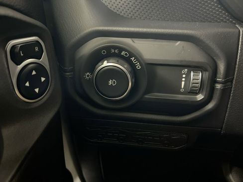 New 2026 Jeep Wrangler Unlimited Rubicon AWD/4WD image 16