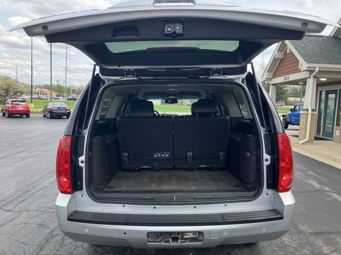 Used 2013 GMC Yukon XL SLT AWD/4WD image 21