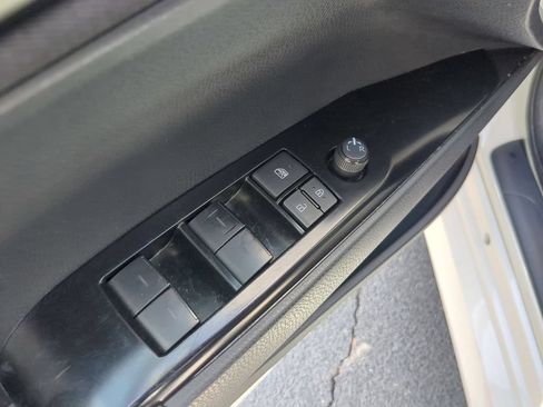 Used 2025 Toyota Camry LE FWD image 13