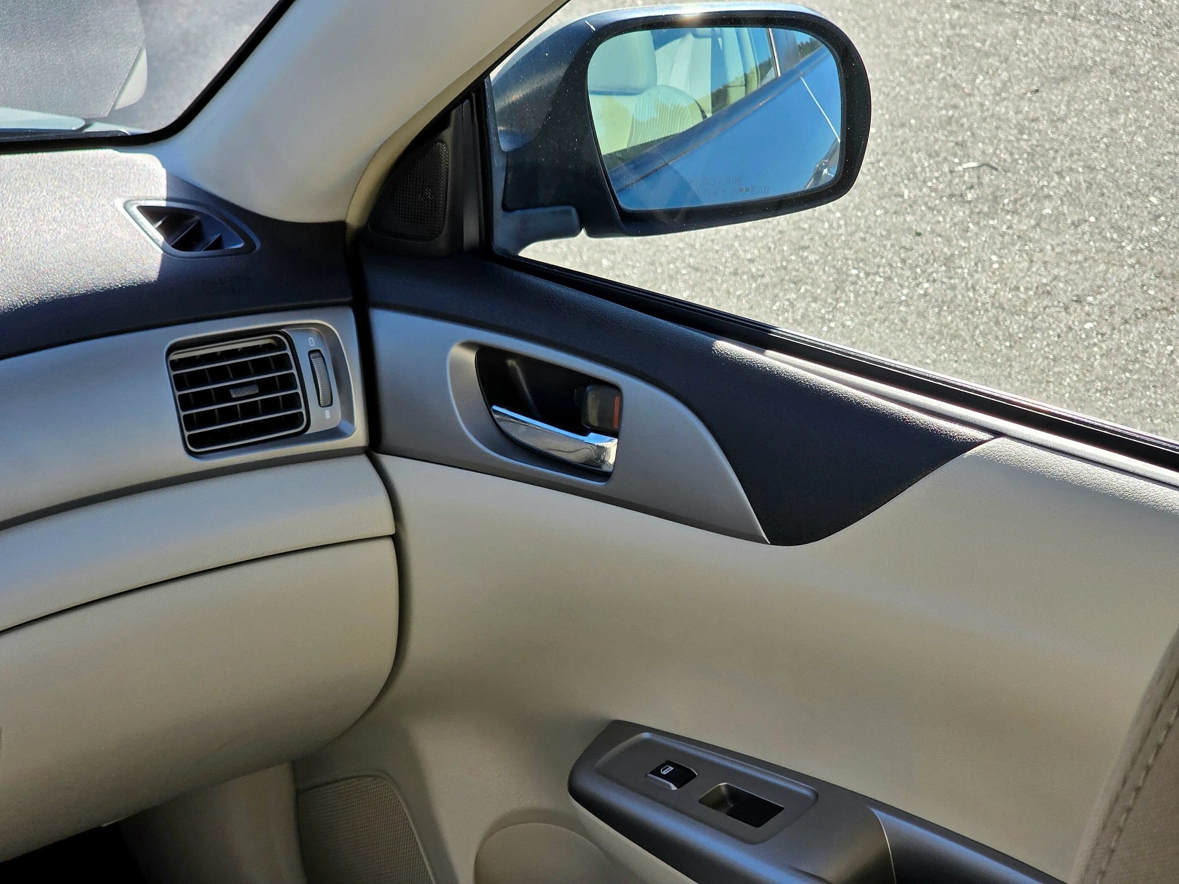 Used 2009 Subaru Impreza Outback Sport AWD/4WD image 38