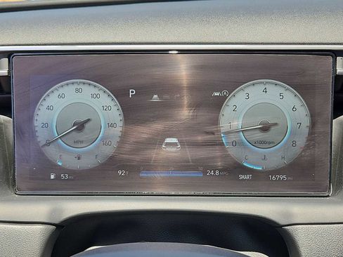 Certified 2022 Hyundai Tucson Limited w/ Cargo Package AWD/4WD image 34