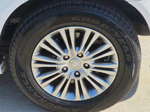 Used 2014 Chrysler Town & Country Touring-L w/ Driver Convenience Group FWD image 33
