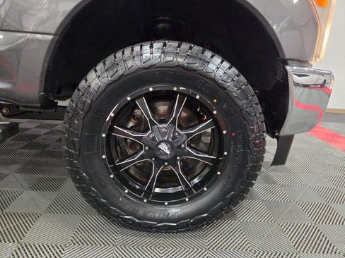 Used 2017 Ford F250 XLT w/ XLT Value Package AWD/4WD image 78