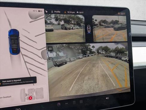 Used 2023 Tesla Model Y Long Range image 8