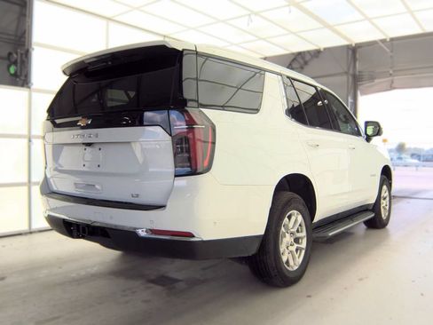 Used 2025 Chevrolet Tahoe LT AWD/4WD image 6