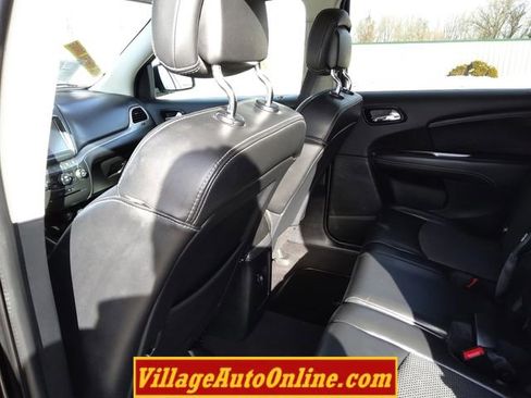 Used 2017 Dodge Journey Crossroad image 24
