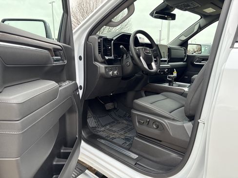New 2026 GMC Sierra 1500 SLT w/ SLT Premium Plus Package image 11