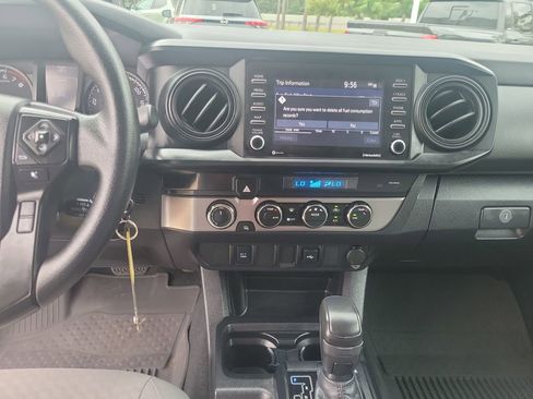 Certified 2023 Toyota Tacoma SR image 18