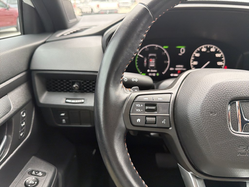 Used 2025 Honda CR-V Sport-L image 30