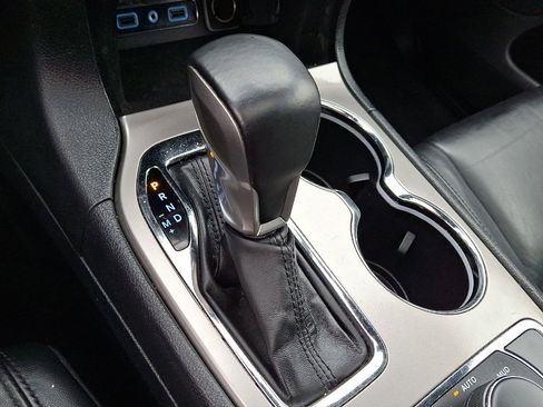 Used 2021 Jeep Grand Cherokee Limited AWD/4WD image 41