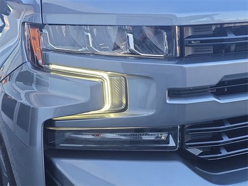 Certified 2021 Chevrolet Silverado 1500 RST w/ Texas Edition Plus image 10