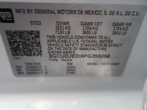 Used 2023 Chevrolet Silverado 1500 High Country w/ High Country Premium Package AWD/4WD image 38